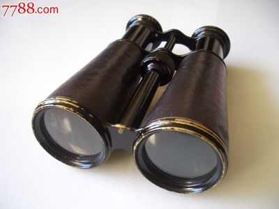 法國一戰(zhàn)深棕色真皮望遠(yuǎn)鏡 歷史與收藏價值的完美融合